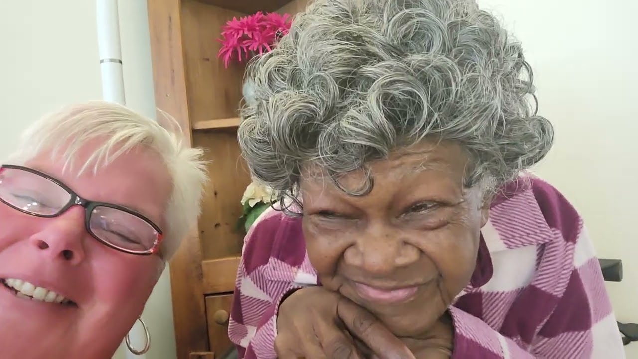 100 year old Mary Hunter wishing Billy Nutter from Stonington Maine well. #Nutterstrong ❤️