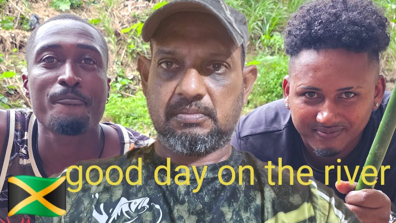 Приготовление жареного дикого кабана на реке вместе с дикими птицами во время охоты с другом 🇯🇲