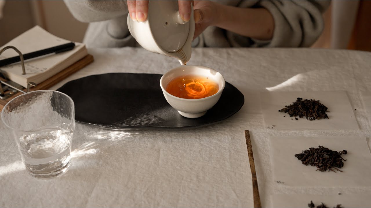 A Gentle Tea Time on a Snowy Day