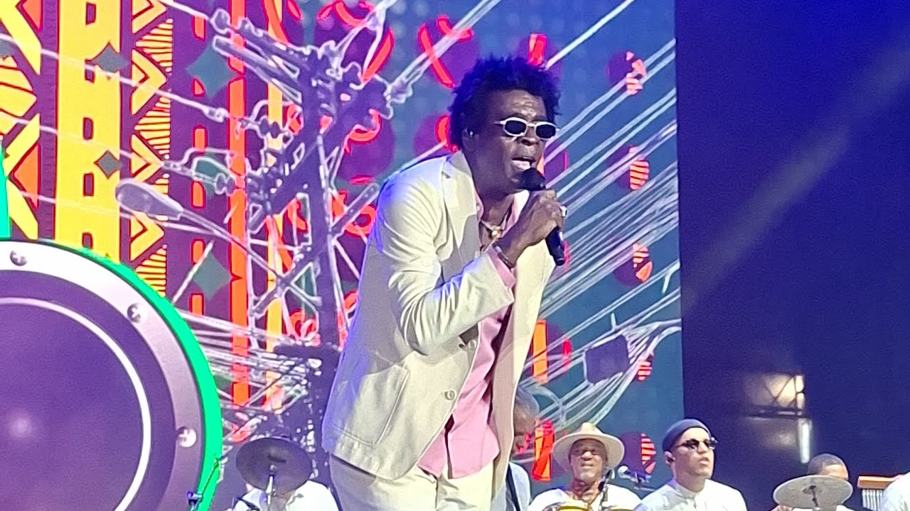 TV DIVIRTA-CE - Seu Jorge faz show no Réveillon de Fortaleza 2026
