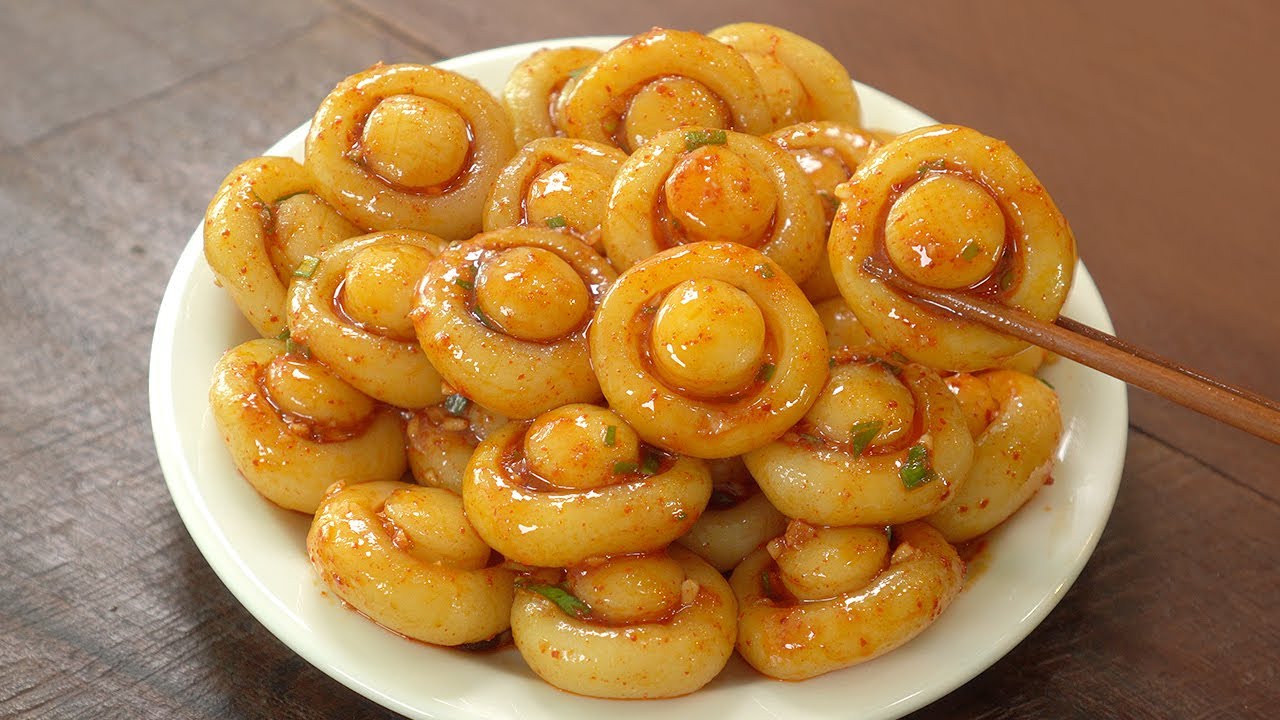 Картофель с чесночным соусом, вкуснее и жевательнее, чем лапша :: Легкое приготовление картофеля