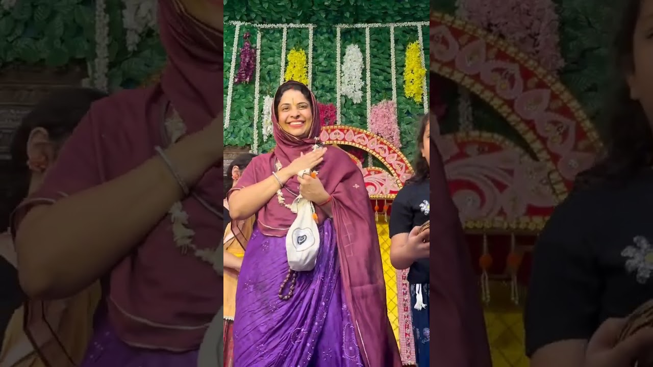 Chabhi Utsav at Radha Raman Mandir - happiest moment for all of us! 🥺♥️ #chabhiutsav #radharaman