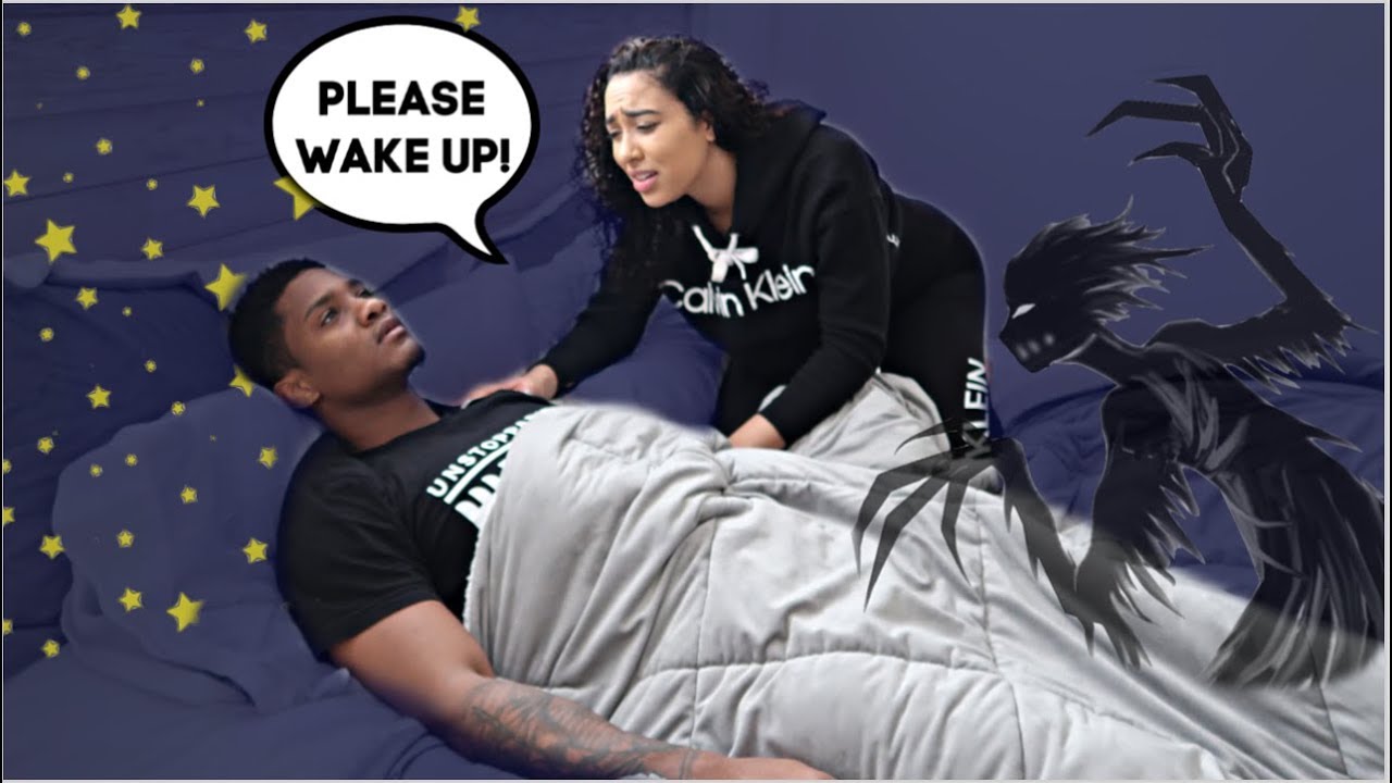 SLEEP PARALYSIS PRANK ON GIRLFRIEND! *Cute Reaction*