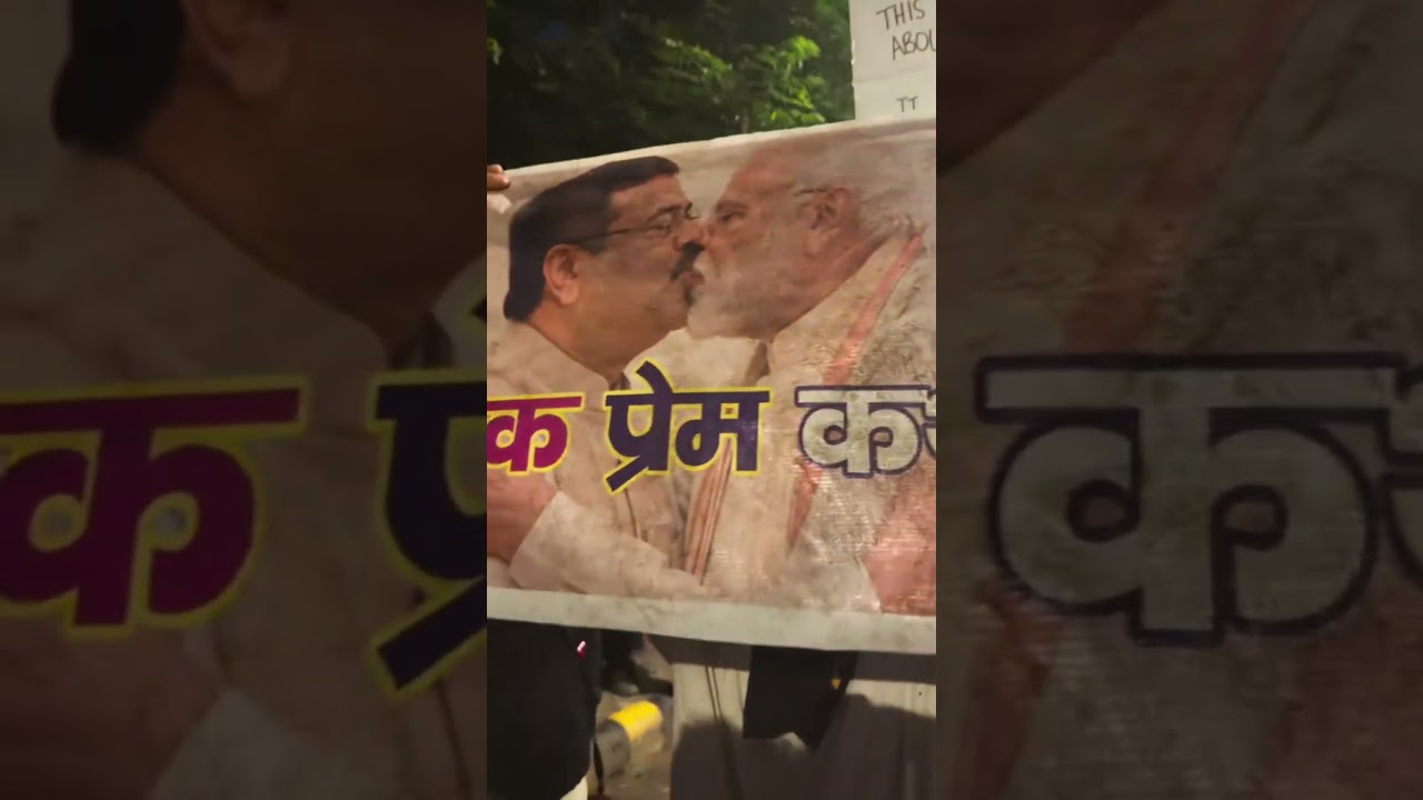 crazyposter#poster #cjp #jantarmantar #delhi #lovestory #modi #protest #1000subscriber#1millionviews