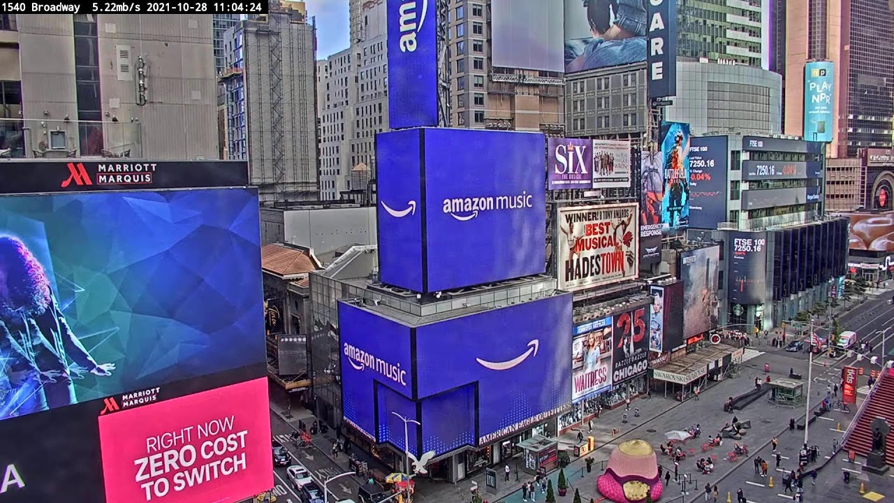 Times Square: 1540 Broadway View Live