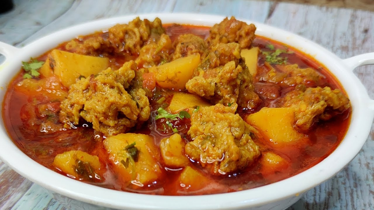आलू बड़ी की स्वादिष्ट सब्ज़ी इस तरह से बनाकर देखिये मुहँ से इसका स्वाद नहीं जायेगा aloo badi ki sabji