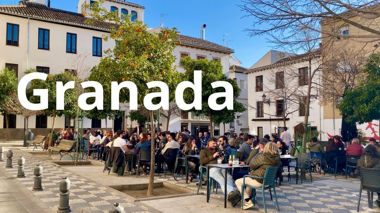 🇪🇸 Granada en 4K: Descubriendo Calles Históricas y Plazas Encantadoras 🚶‍♂️