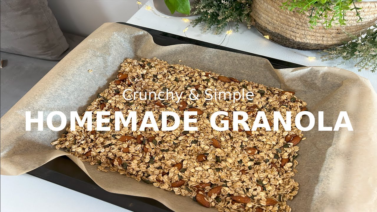 Homemade Granola Recipe | Crunchy, Healthy & Easy Snack