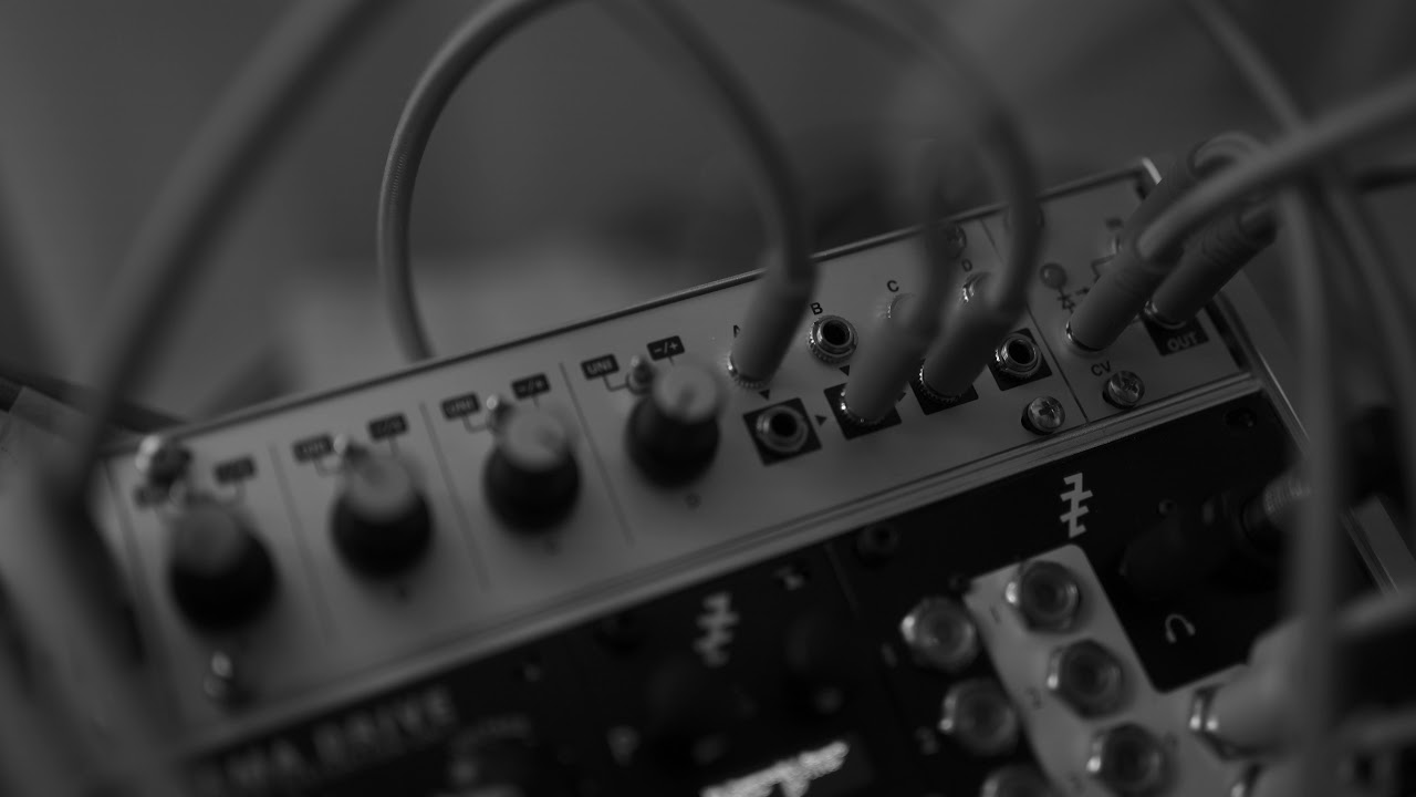 Intellijel LPG 1U pinging with Manis Iteritas