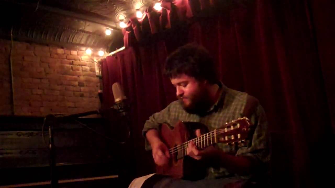Isto - Demented Squirrel (11-11-09).wmv