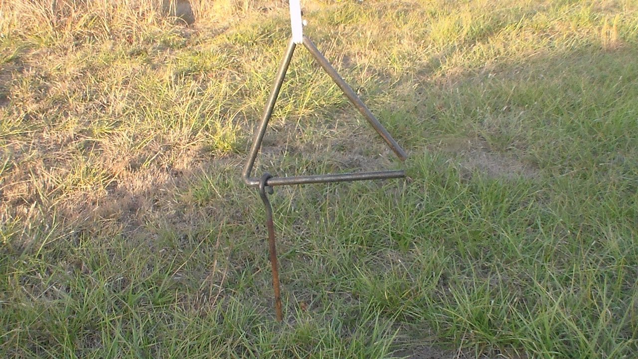 Triangles, dinner bells, chuck wagon triangles, what ever you call em this is how you forge them!
