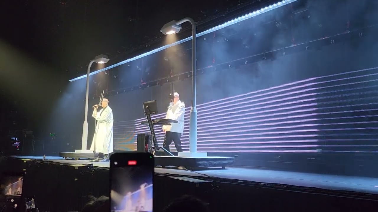 Pet Shop Boys - Suburbia (São Paulo, 3/Mar/26 - Suhai Music Hall)