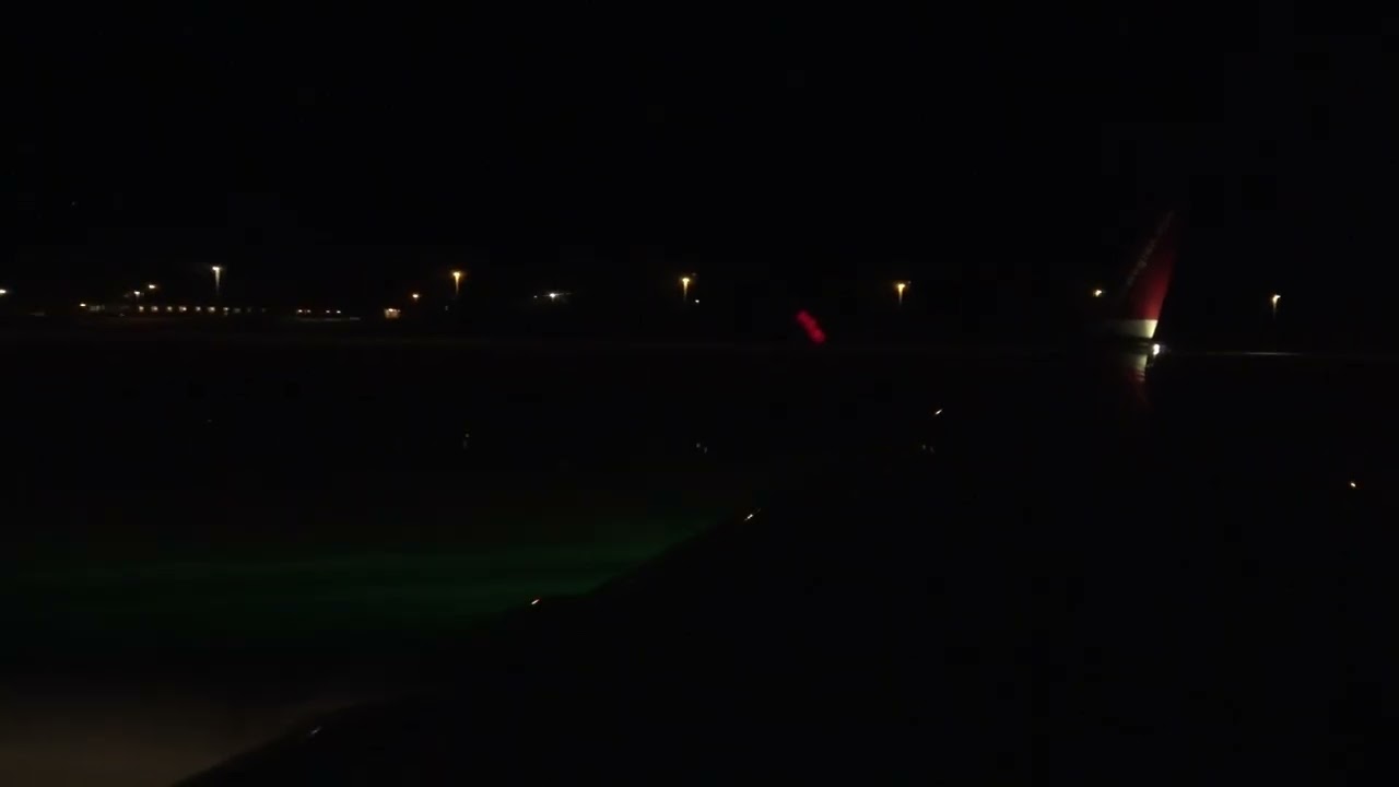 Norwegian Boeing 737-8JP LN-NGZ from Oslo lufthavn to Kjevik lufthavn