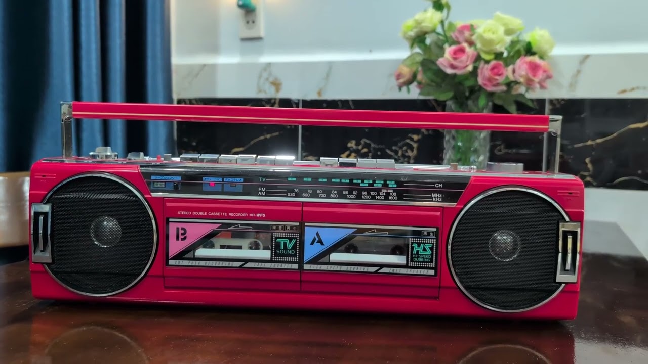 ✨SẮC ĐỎ GIÁNG SINH 🎄LUNG LINH MÀU TẾT 🎉 👉 SANYO VINTAGE CASSETTE - 0988872117