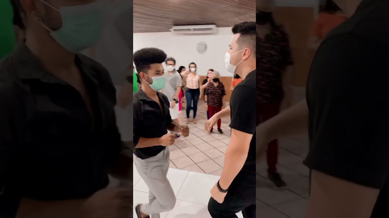 1 hora de aula de Melody