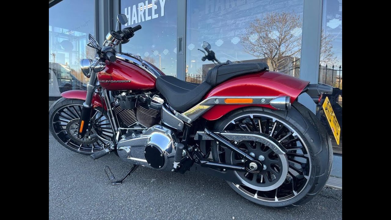 Harley Davidson Breakout 117 2025 being delivered to my home