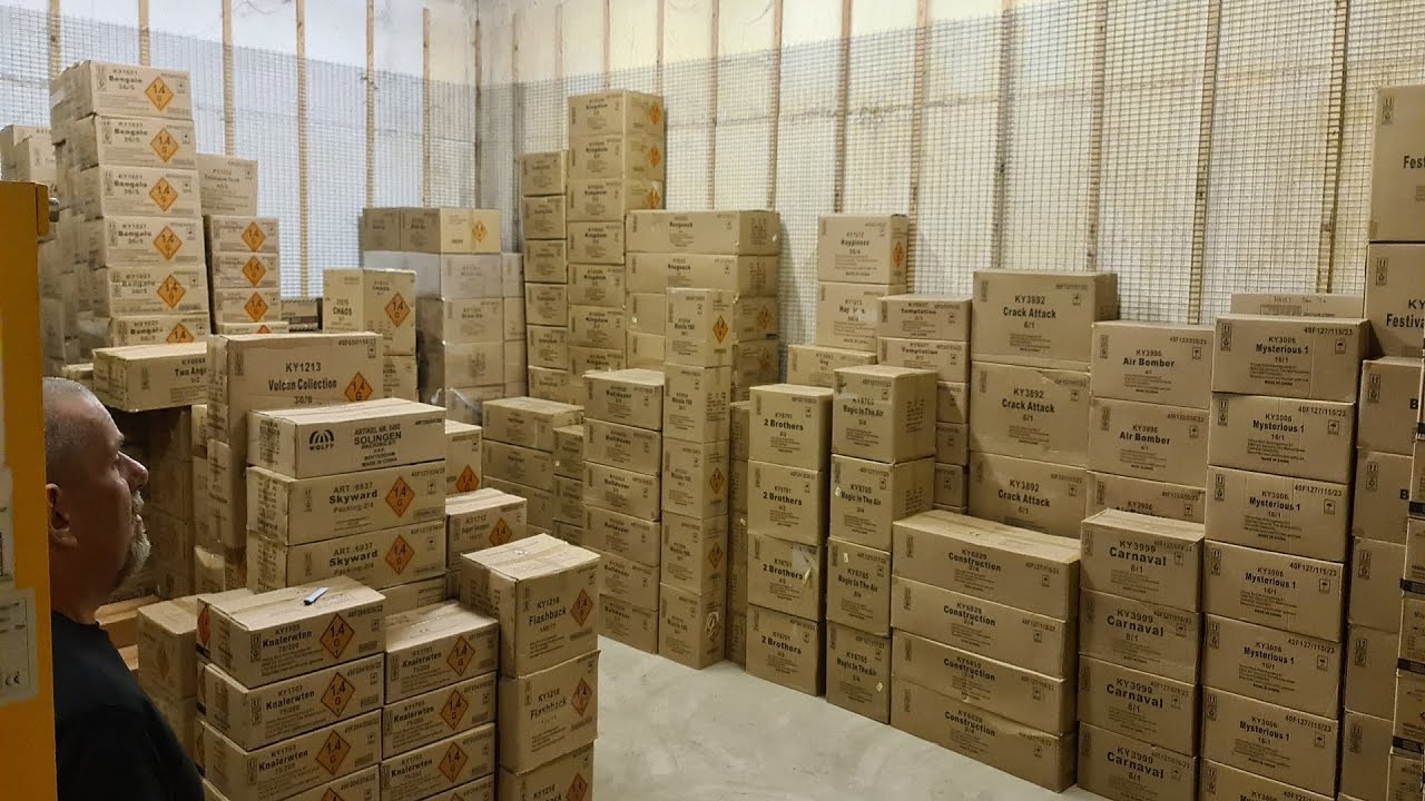 50.000 KILO VUURWERK OPSLAG IN RIJSWIJK!