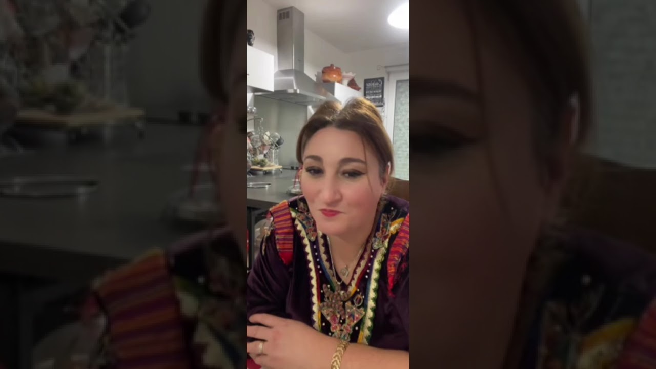 Fahima : Azul fellawan les amis 