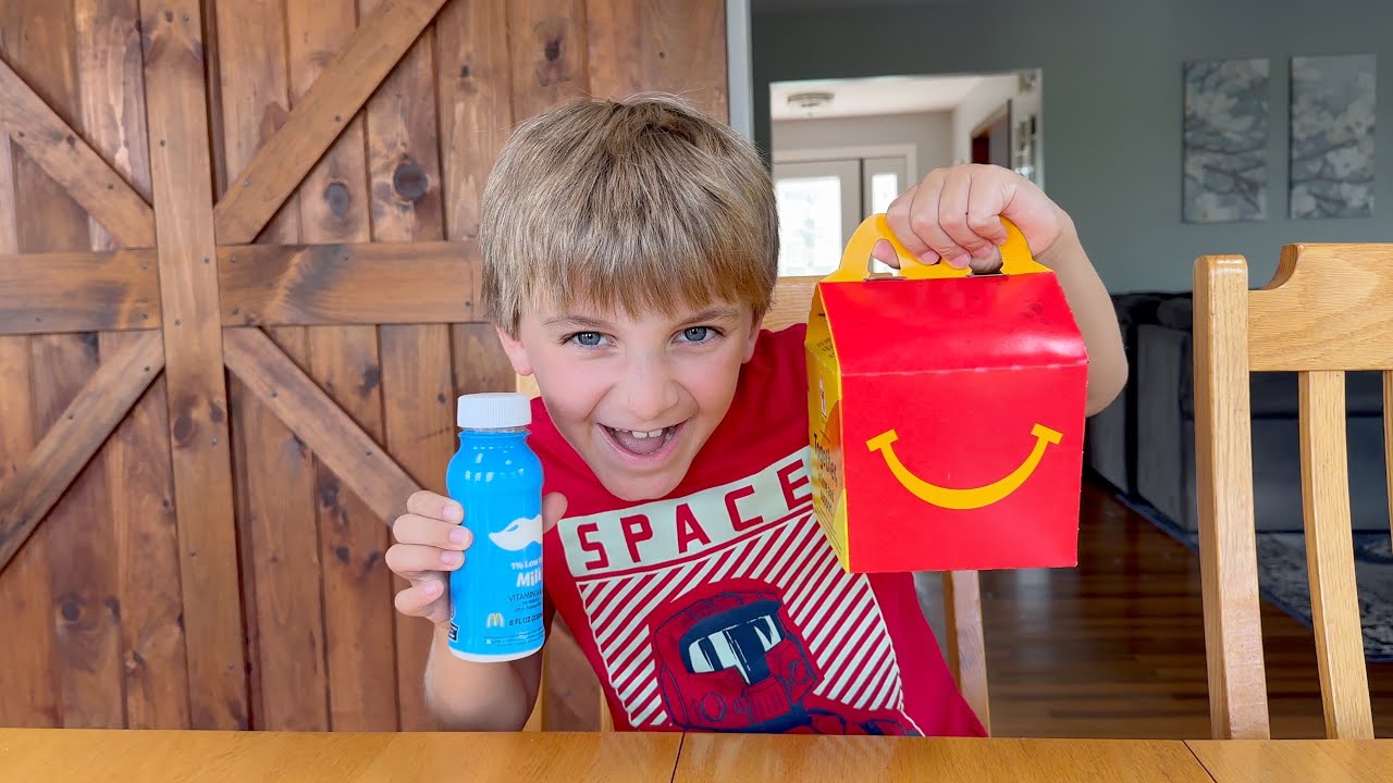 Opening My McDonalds Happy Meal