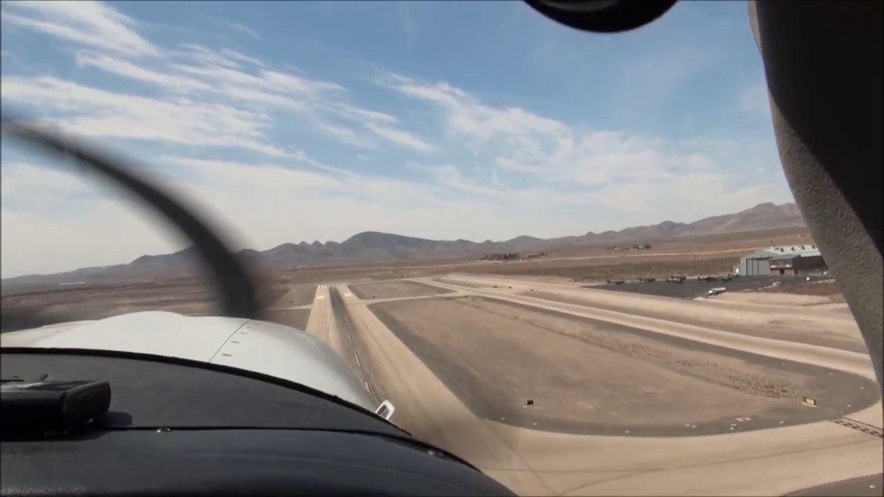 Flying to Las Vegas, Landing at Henderson Airport (KHND)
