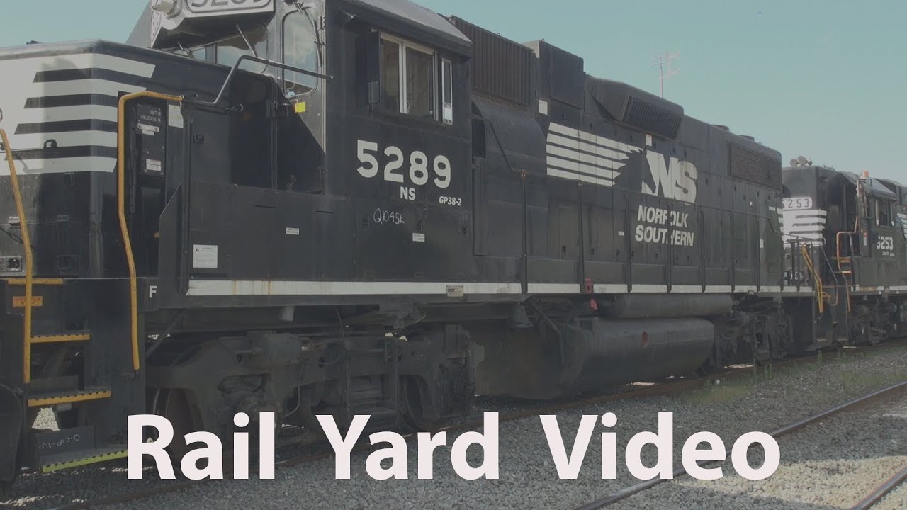 Norfolk Southern Railroad train dropping off cars at the Cargill Riverbed Yard, Cleveland, Ohio