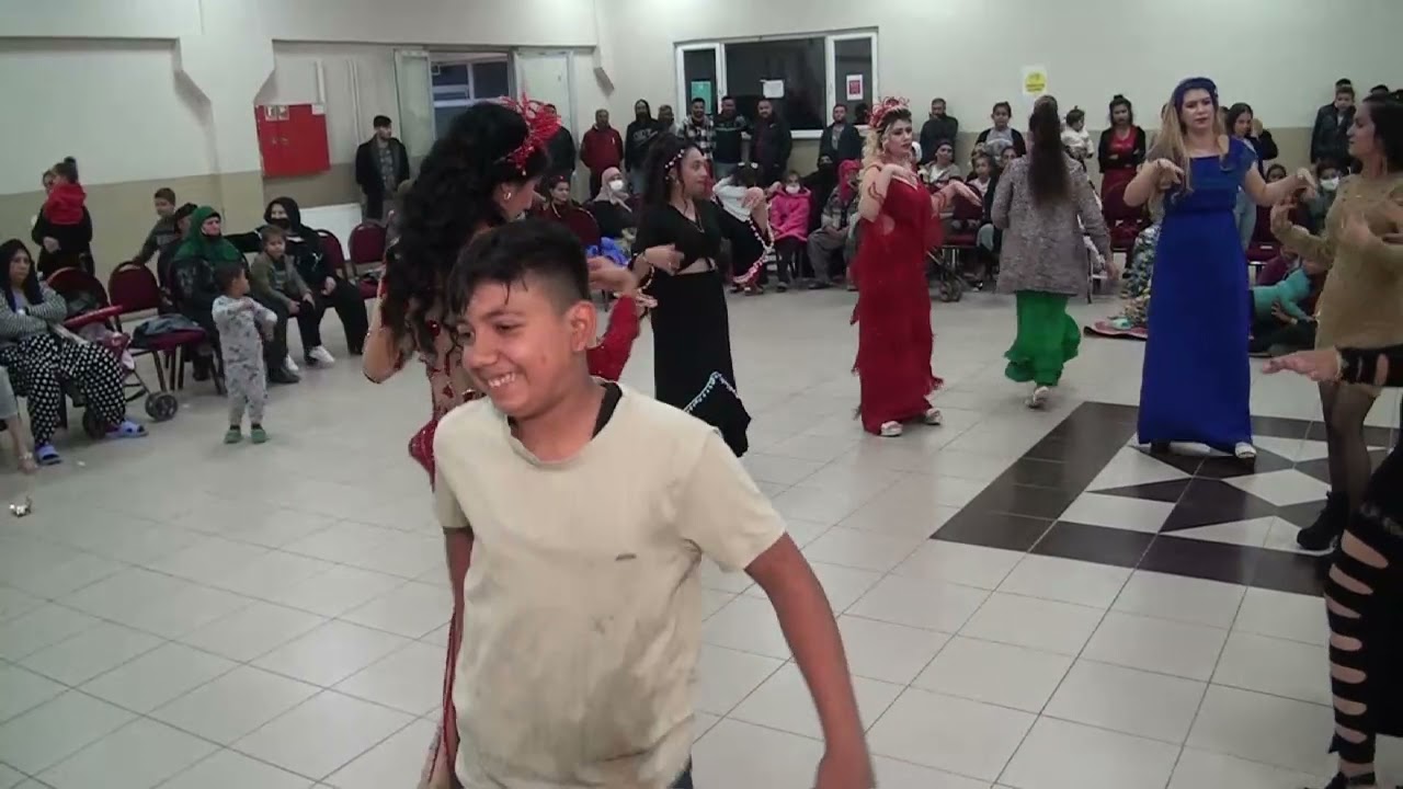 Fatma ve Fırat Çiftimizin Kına Gecesinden Özel Kareler.  Ersen PiR Farkıyla...