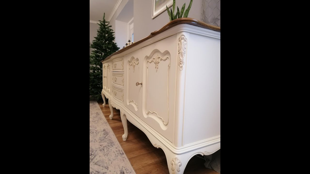 How to use brown wax on furniture