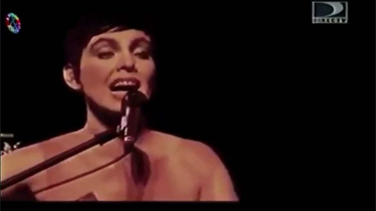 Adriana Calcanhotto - Do Fundo Do Meu Coração (live)