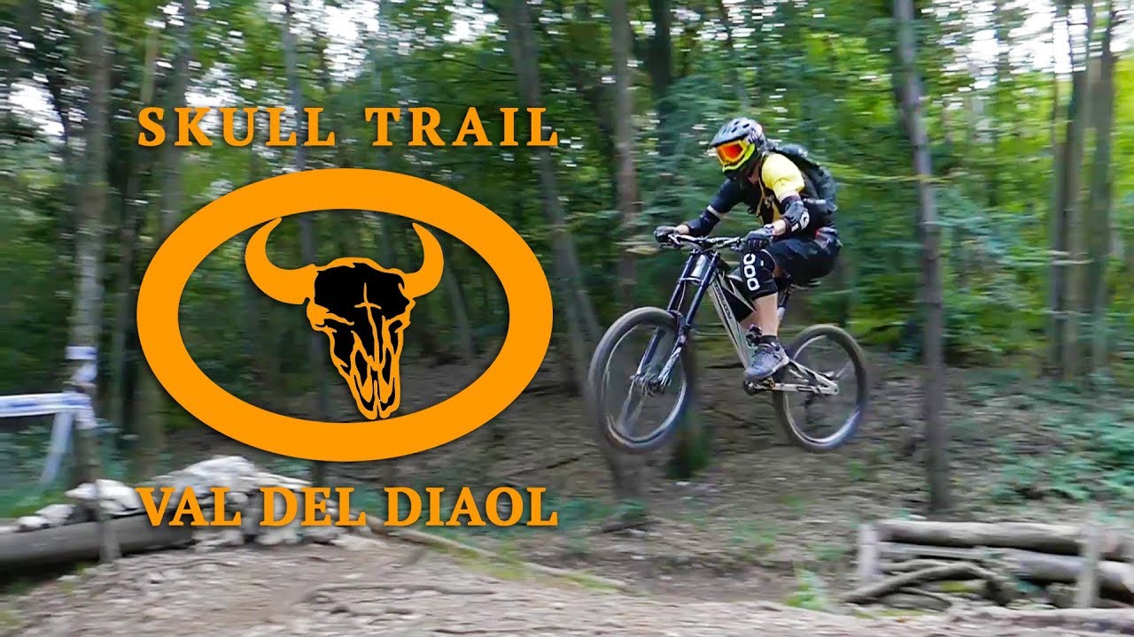 Gardasee Skull Trail RAW Val del Diaol Mountain Bike Downhill Action