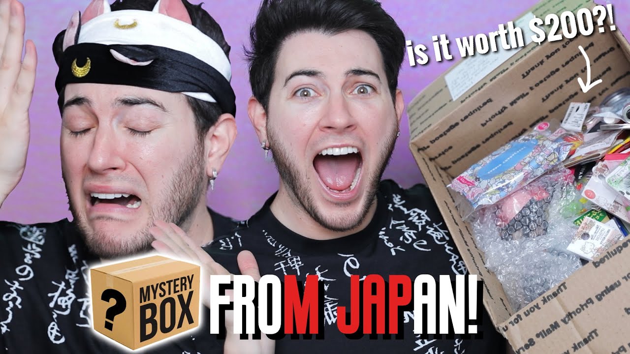 I PAID a FAN $200 TO MAKE ME A MAKEUP MYSTERY BOX... Japan Edition!