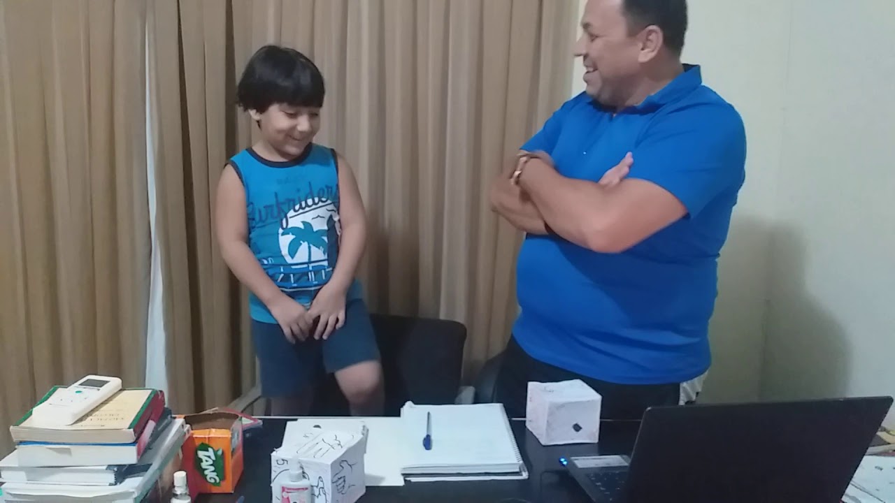 Jogo lúdico para alunos surdos e ouvintes.