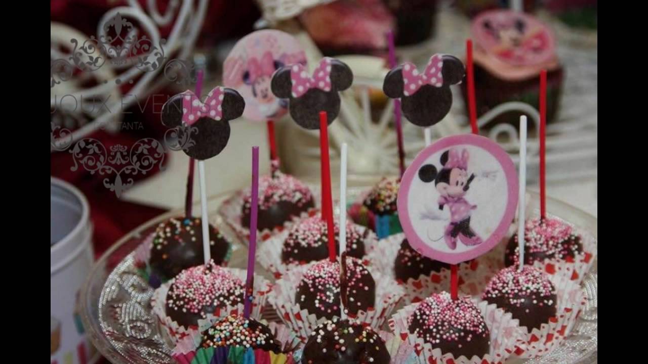 Cake pops &ndash; prajiturele pe bat  Constanta , prajiturele candy bar Constanta&ndash; 0762838354