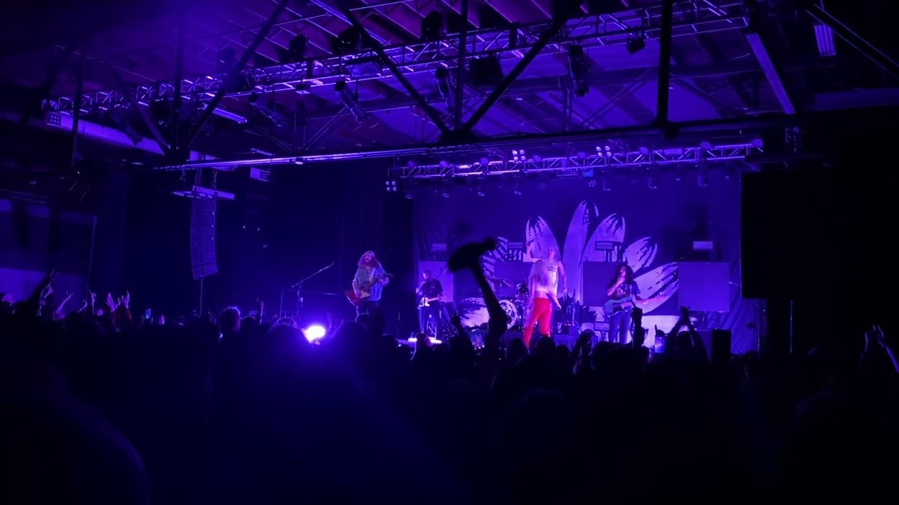Badflower Live - Swinging Hammer - The Intersection Grand Rapids 2-18-26