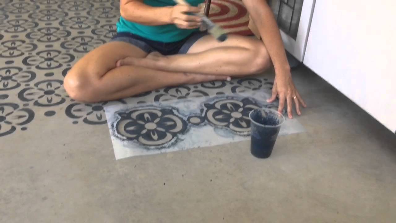 How to stencil concrete floors