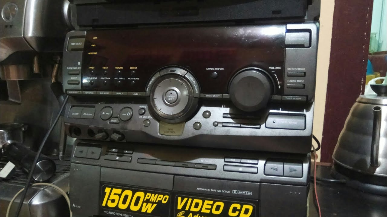 Tape Sony hcd v808, cuma ditekan-tekan langsung ketemu rusaknya.