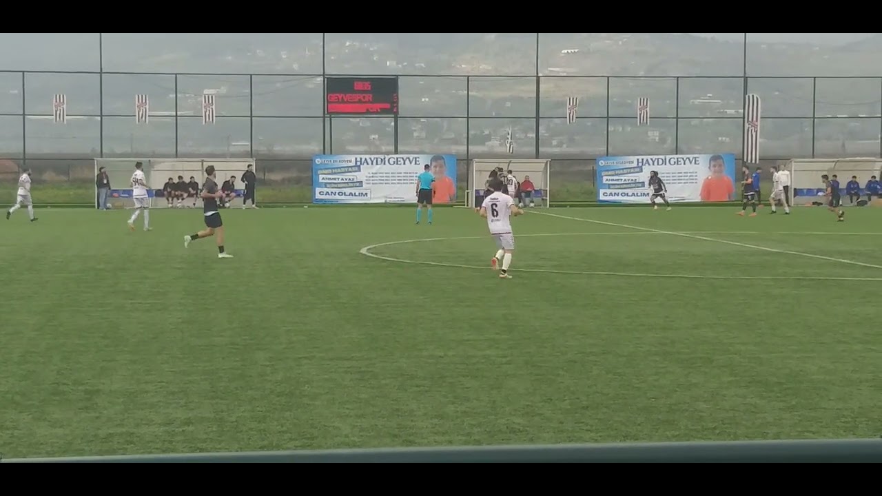 Geyvespor'dan 5 Telli Çiftetelli Şov. Geyvespor 5 - Arifiye Kalaycıspor 3  Video 2