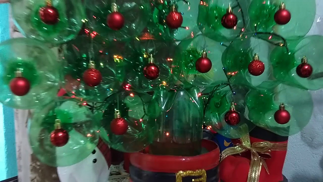 ÁRVORE DE NATAL EM PET VÍDEO 02