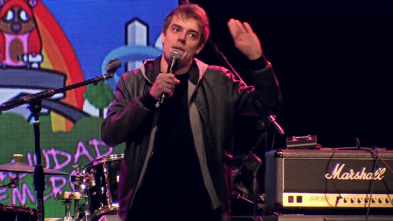 Lucas Lauriente - Stand Up en Ciudad Emergente 2015