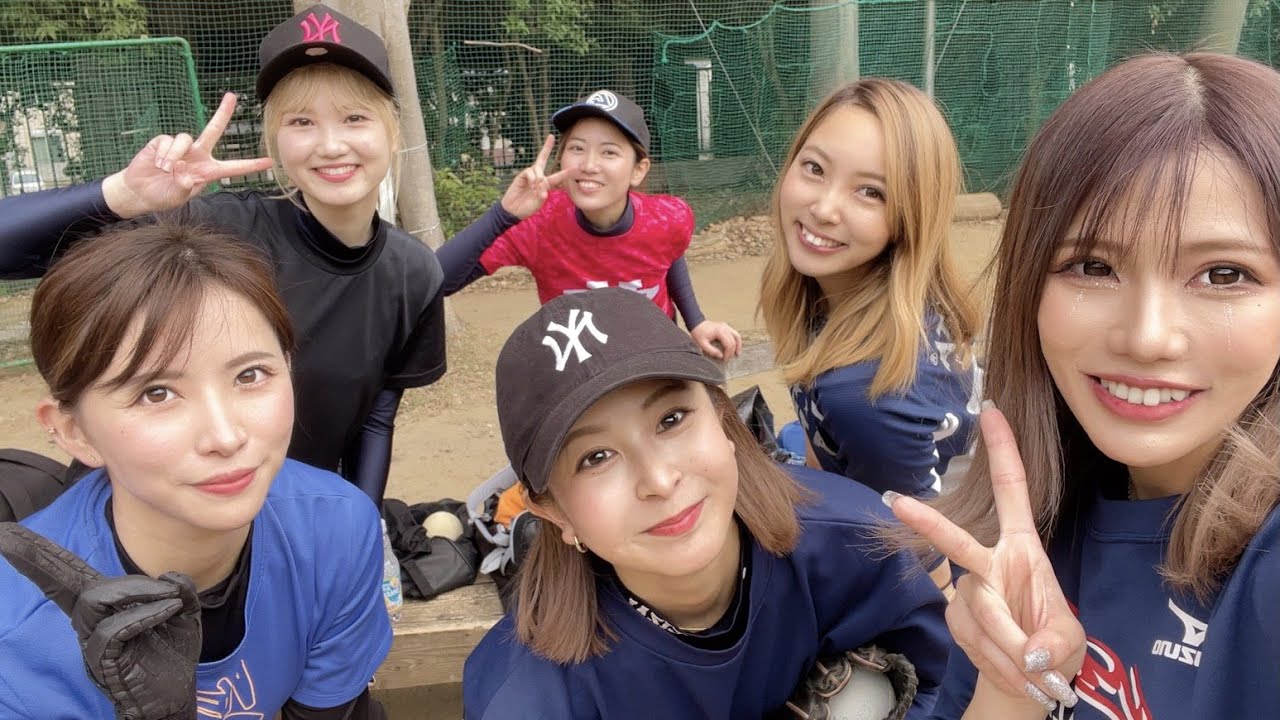 ムコウズ女子ソフトボール紅白戦！ゆっこvs花香のエース対決！笹川萌＆めいちゅんも登板…試合は白熱した展開に。