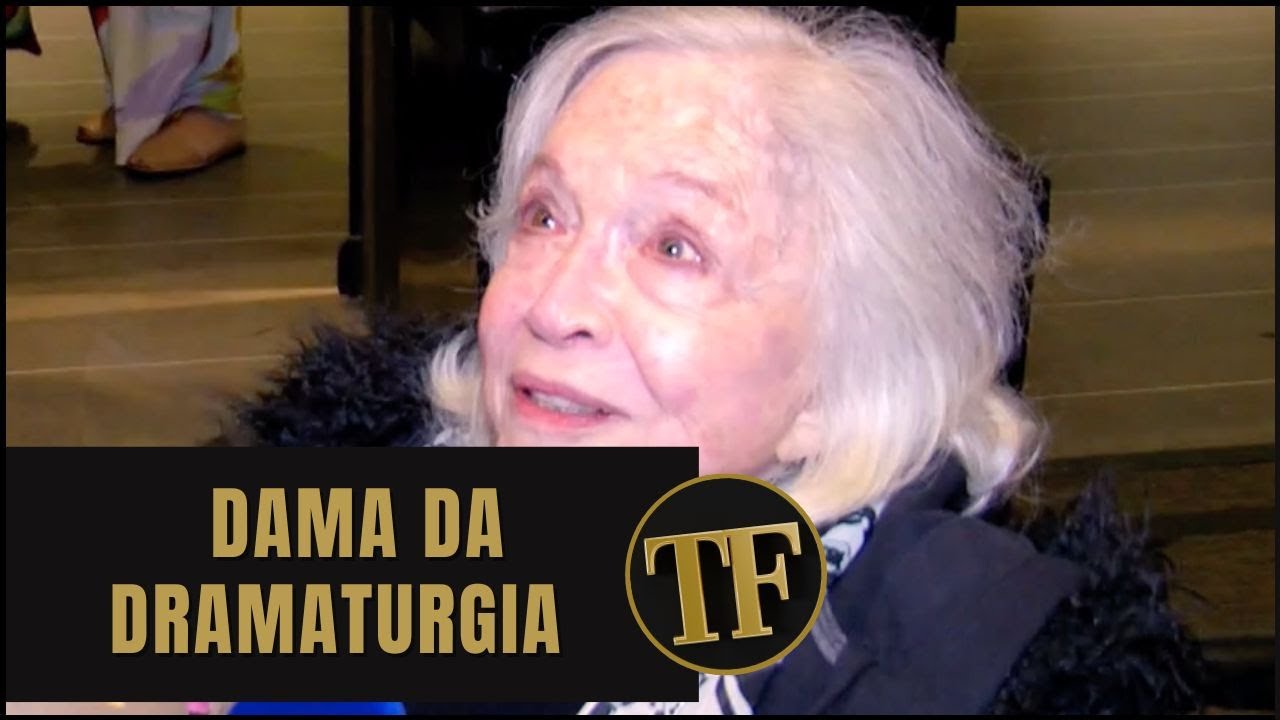 Nathalia Timberg volta aos palcos com quase 96 anos de idade