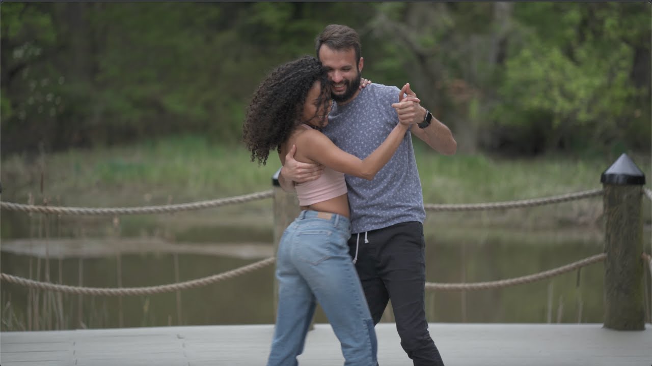 Gui & Julissa - Chill Brazilian Zouk - Distance