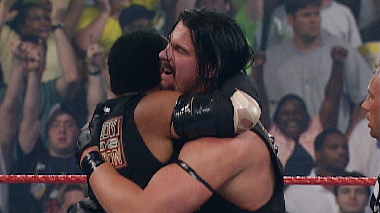 APA против The Dudley Boyz – матч за звание чемпиона мира в командном бою: Raw, 9 июля 2001 г.