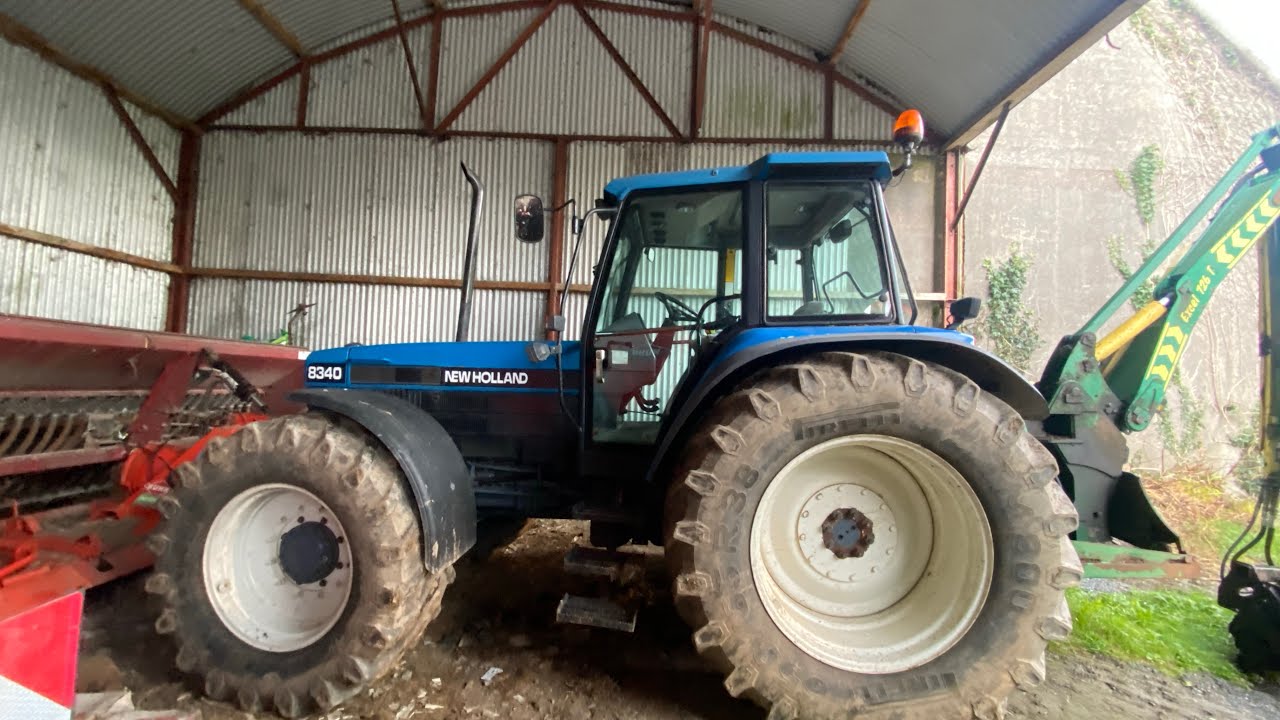 Прибыл еще один New Holland 40 серии