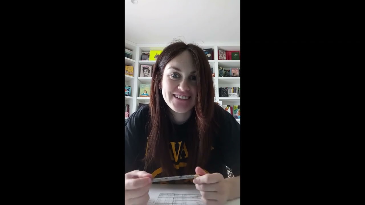 Entrevista a Antía Yáñez sobre a súa obra "Senlleiras"
