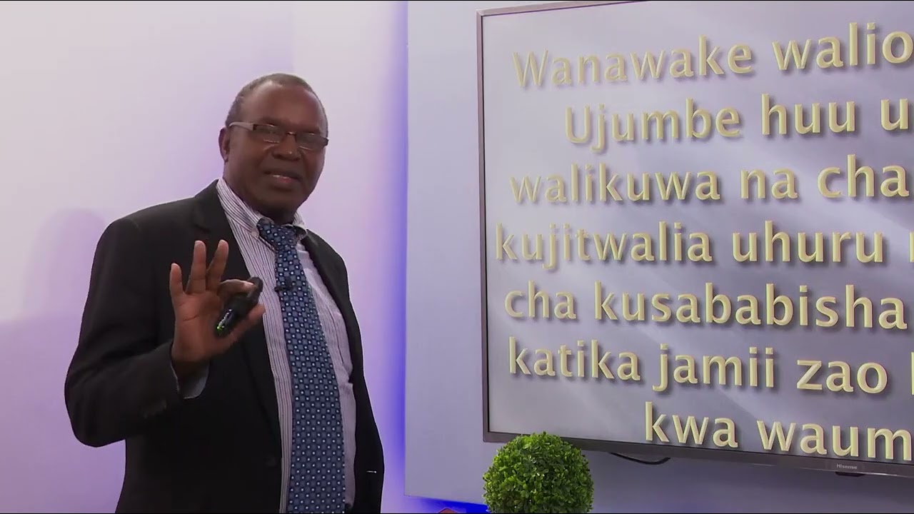 BIBLIA YASEMA   YAFAHAMU MAPAMBO YA MWANAMKE MKRISTO