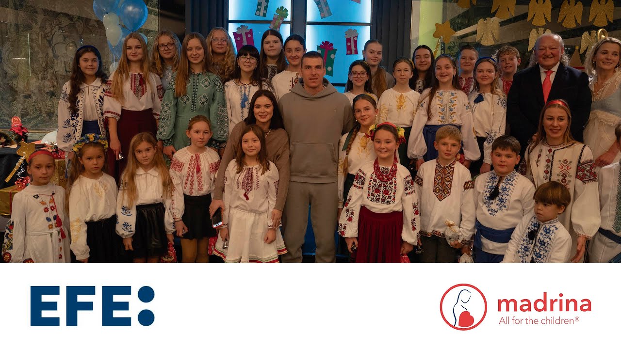 San Nicolas visita fundación Madrina -  AGENCIA EFE