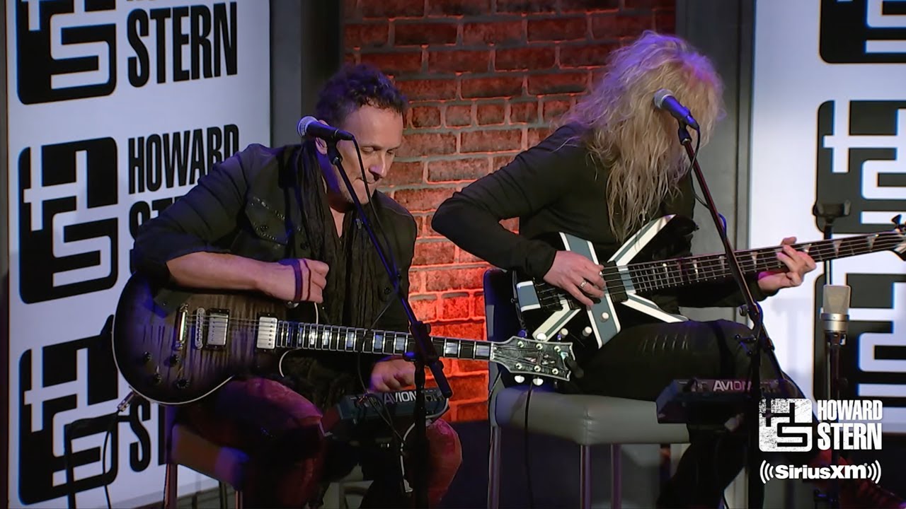 Def Leppard Covers David Bowie’s Classic Tune “Ziggy Stardust”