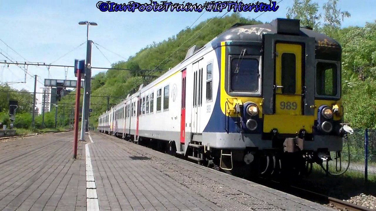 Season 8, Episode 236 - Trains at Herstal station/Treinen in het station van Herstal