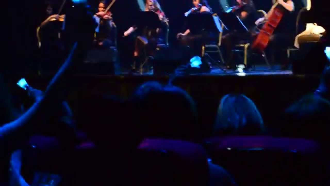 Yoshiki in Moscow - Endless rain (flashmob)