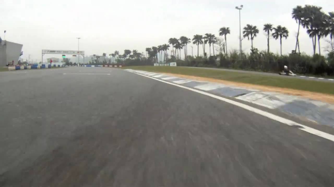Yamaha kt100 vs 125 racing kart